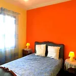 - Maison Rustique Avec Jardin Clos - Proche Commerces Et Plages *