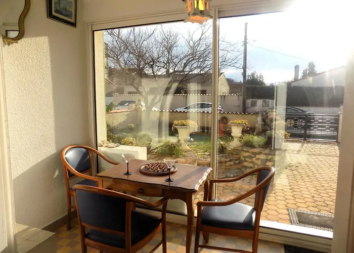 וילה - Maison Rustique Avec Jardin Clos - Proche Commerces Et Plages רויאן